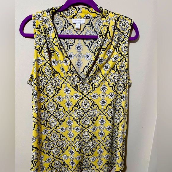 Charter club Tops - Pretty yellow top size OX